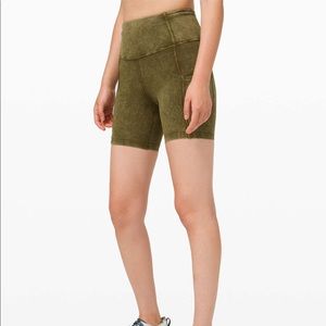 Lululemon Fast and Free Short 6” - size 6